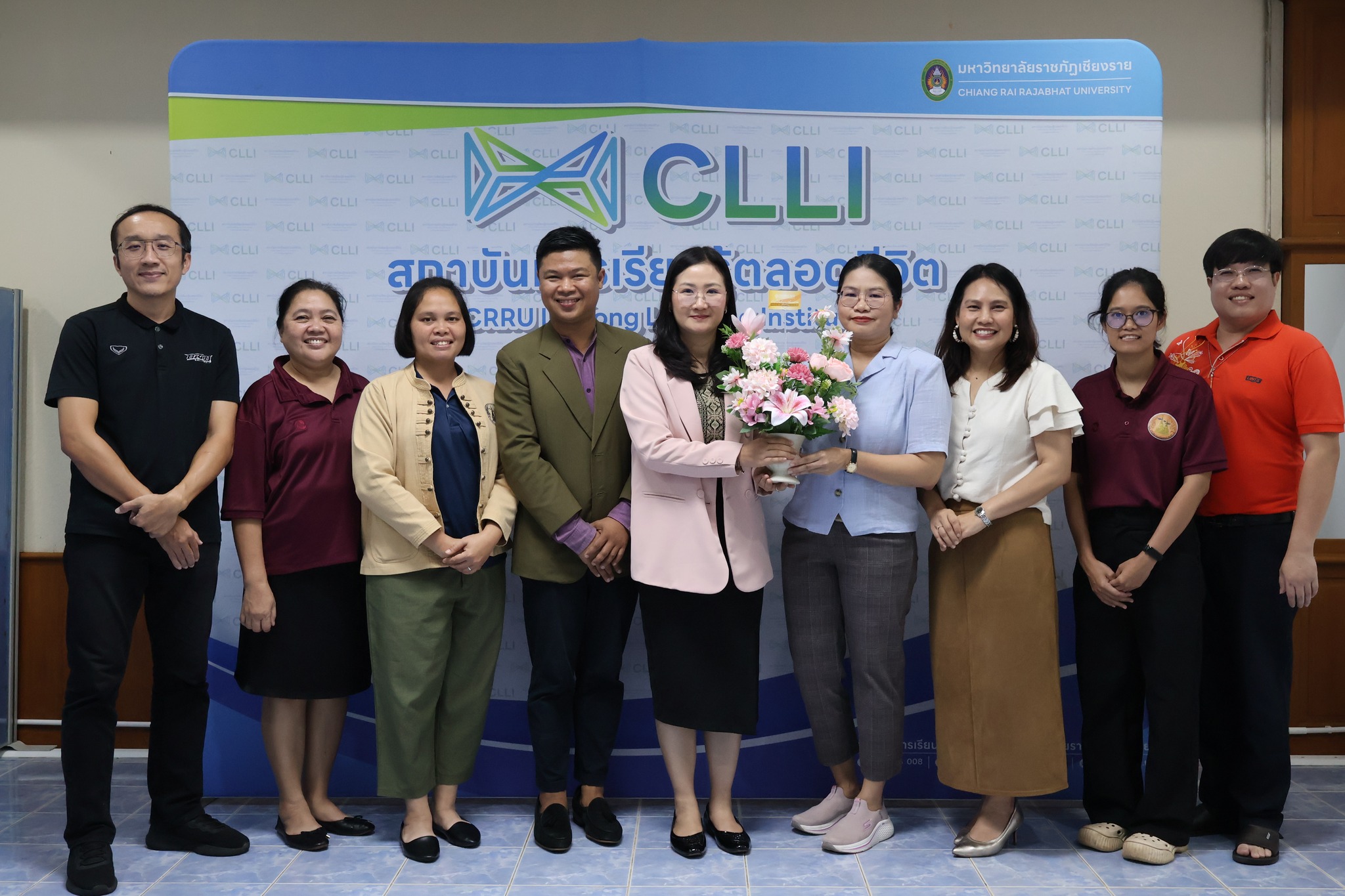 นิทรรศการ "ศิลปะร่วมสมัยกับรากเหง้าวัฒนธรรม"